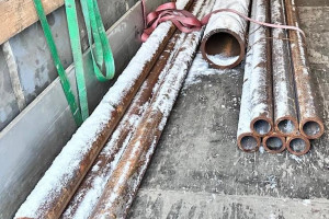 Отгружена партия стальных труб